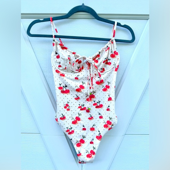 🌟HOST PICK🌟Farm Rio Pitanga Cherry One Piece Bathing Suit - Picture 3 of 5